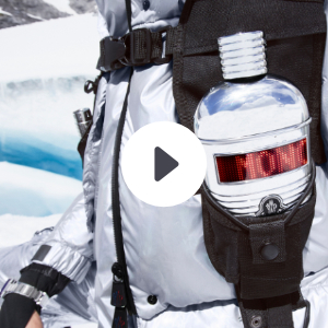 Video MONCLER Sunrise Pour Homme parfémovaná voda pro muže 